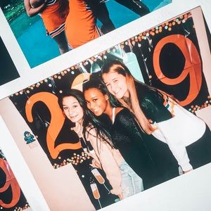 Meet your Posher, Dana